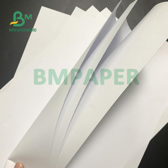 листы белой бумаги 58gsm 60gsm без покрытия на документ 615mm x 860mm
