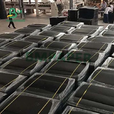 Толщина картона 110gsm 120gsm 150gsm гофрированной бумаги черноты f каннелюру e