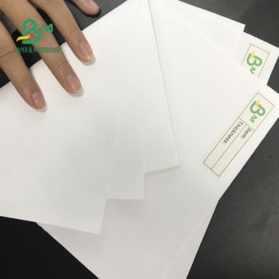 равнина белое Woodfree 60G 70G 80G 90G без покрытия офсетная печать бумажных листов 24 * 38&quot;