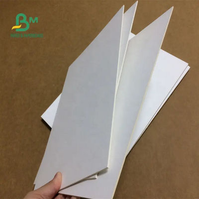 Покрывая прокатанный белый картон покрывает 72 x 102cm 1mm 2mm 3mm для подарочной коробки