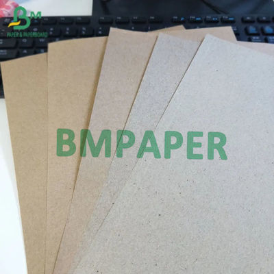 Recyclable доска вкладыша Крафт, крен гофрированной бумаги для коробки 80gsm 90gsm 110gsm