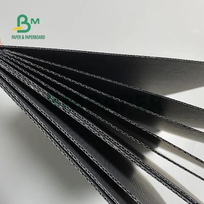 Толщина картона 110gsm 120gsm 150gsm гофрированной бумаги черноты f каннелюру e