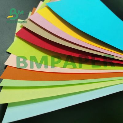 Двойник встает на сторону красочная бумага ремесла, лист 80g 180g бумаги Origami высокой жесткости