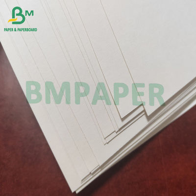 Отбеленная белая бумага Крафт мешка 80gsm высокопрочная для OEM сумок