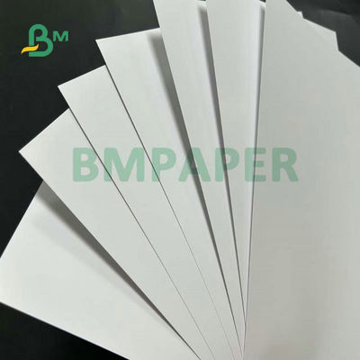 Paperboard покрытый лоском C2S SBS 70 x 100cm 280mic 300mic 320mic для журналов