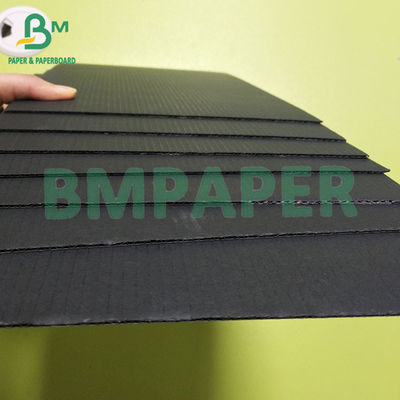 1.5MM 2MM E Pit 110+110+110 Черный картон Трехслойный флейтированный гофрированный картон для бумажной упаковки