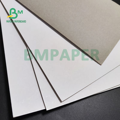 900 г 1200 г Покрытая дуплексная доска Бело-серяя 31,5 &quot;х 41,5&quot; твердость