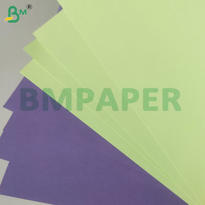 Листы цветной бумаги без покрытия 250 г/м² для изготовления пакетов для покупок