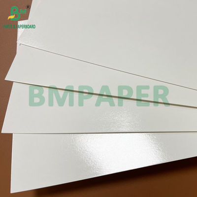 Картон белого цвета 275 г/м² + 15 г/м² PE с PE-вкладышем для упаковки замороженных продуктов
