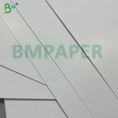 300-330 г Синее ядро Гладкая долговечность Эко-дружественная белая покрытая покерная бумага для изготовления игровых карт